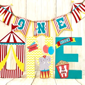 Circus Birthday Paper Mache Letters: Carnival Party Photo Prop