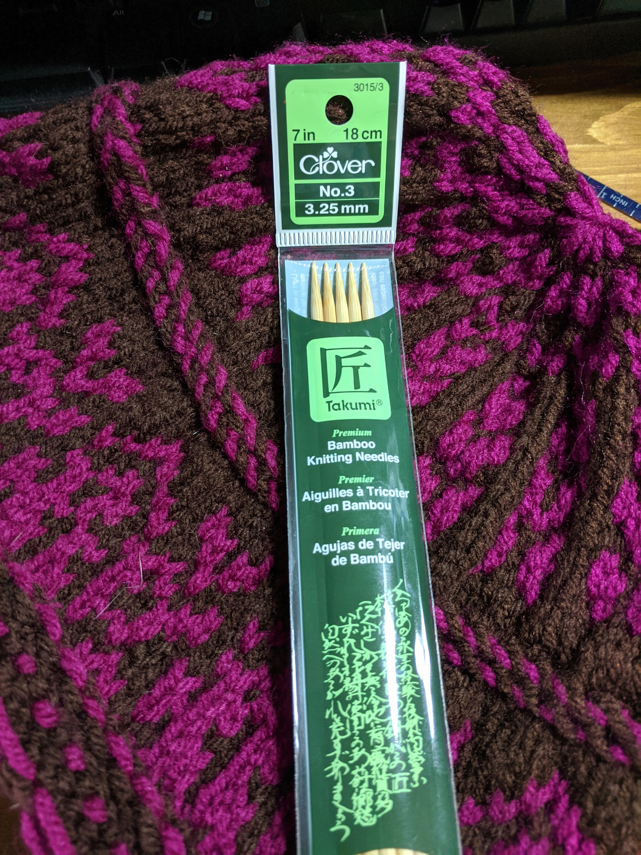 Clover Takumi Bamboo Knitting needle circular accessory single double LOT OF 10 Clover Takumi Bamboo Knitting needle circular accessory single double LOT OF 10