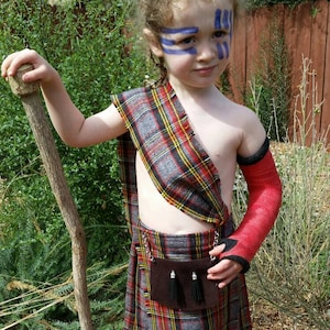 Baby Kilt with Plaid, Highland Games Outfit, Halloween Costume, Scottish Clothing for baby, Holiday or Christmas outfit, Kilt with Sporran