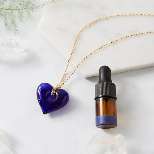 Heart Aromatherapy Necklace: REVIVE to Clear the Mind