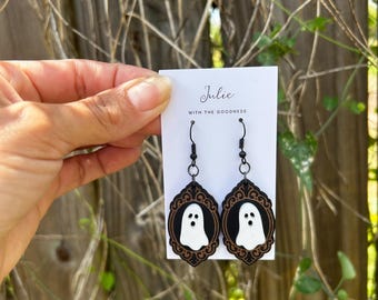 Spooky Ghost Dangle Drop Earrings Halloween Gothic Horror