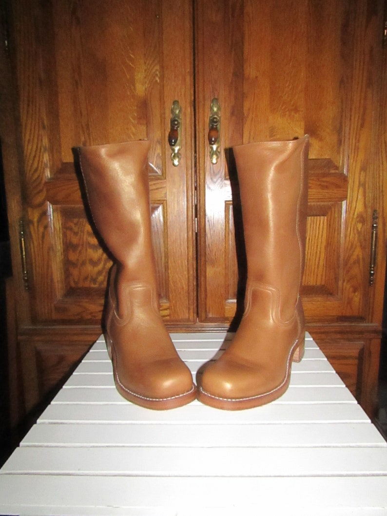 frye boots size 11 womens