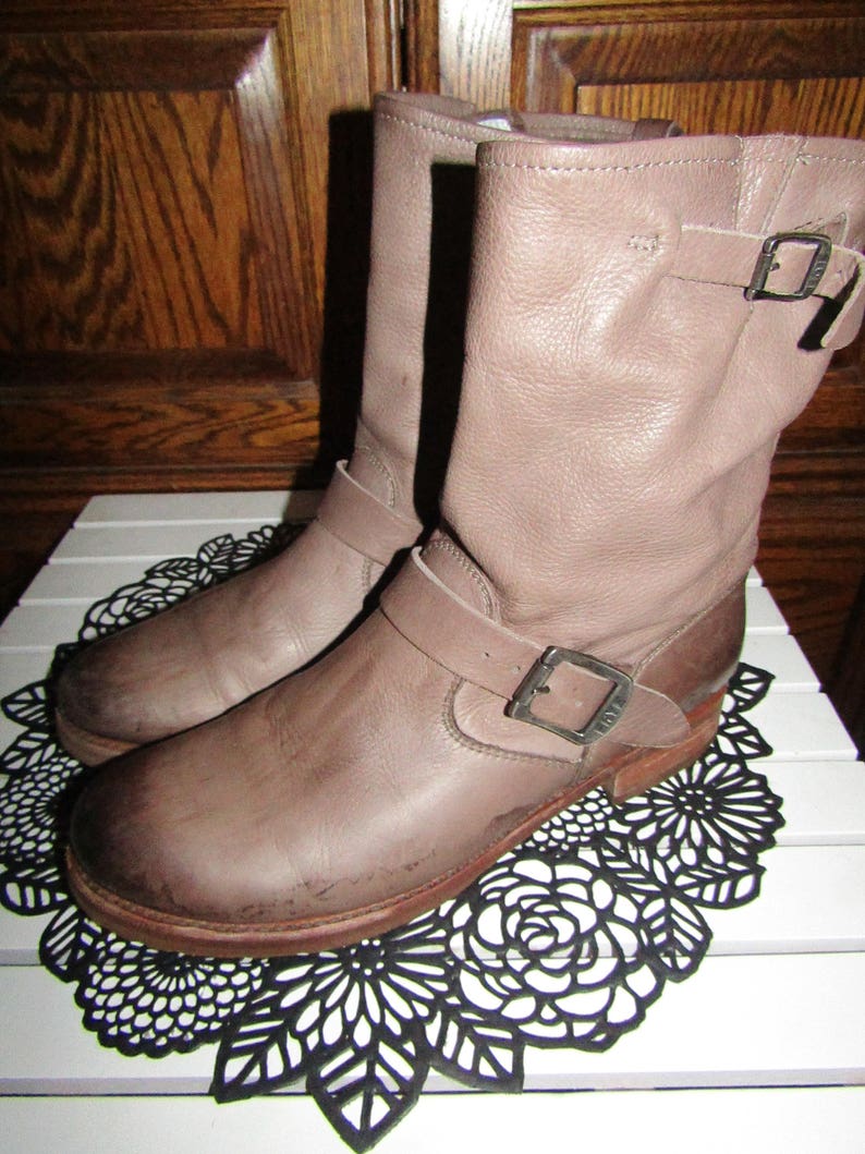 Frye Boots Engineer Style Garment leather Taupe Distressed Vintage Recycled Women's size 11 Med/ Narrow image 1