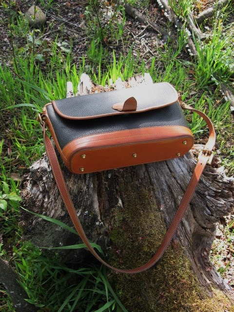 DOONEY&BOURKE ハンドバッグ　ブラウン　ヴィンテージ　アヒル Dooney & Bourke~ Duck~ Awl~black and Tan~ Shoulder-cross Body~east