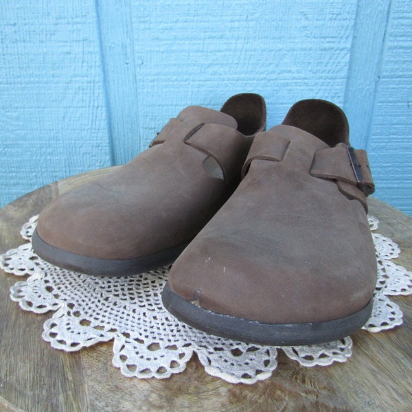 Birkenstock ~ Brown ~ Nubuck ~ Unisex ~ Unique ~ Vintage ~ Recycled ~ Mint ~ 43 Narrow Footbed