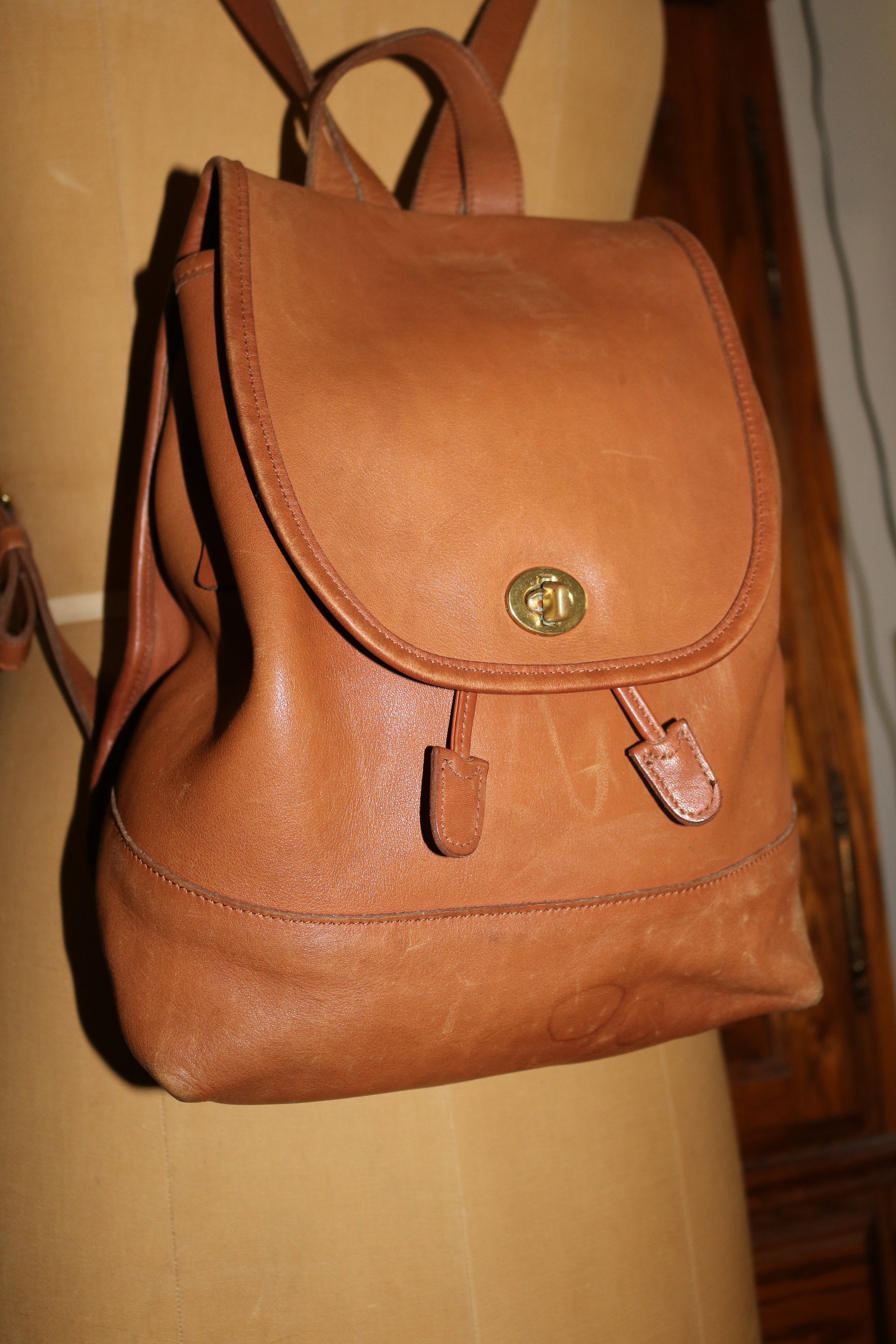 Coach backpack tan hotsell