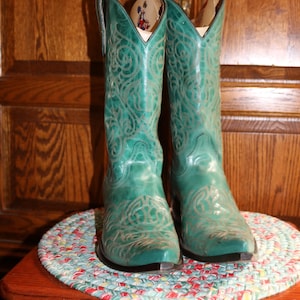 Old Gringo ~ Yippee Kiyah ~ Vintage ~ Recycled ~ Mint ~ Turquoise ~ Western Boots ~ Women's size 11 M