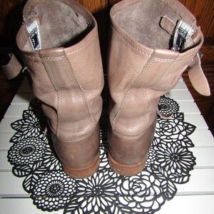 Frye Boots Engineer Style Garment leather Taupe Distressed Vintage Recycled Women's size 11 Med/ Narrow image 7