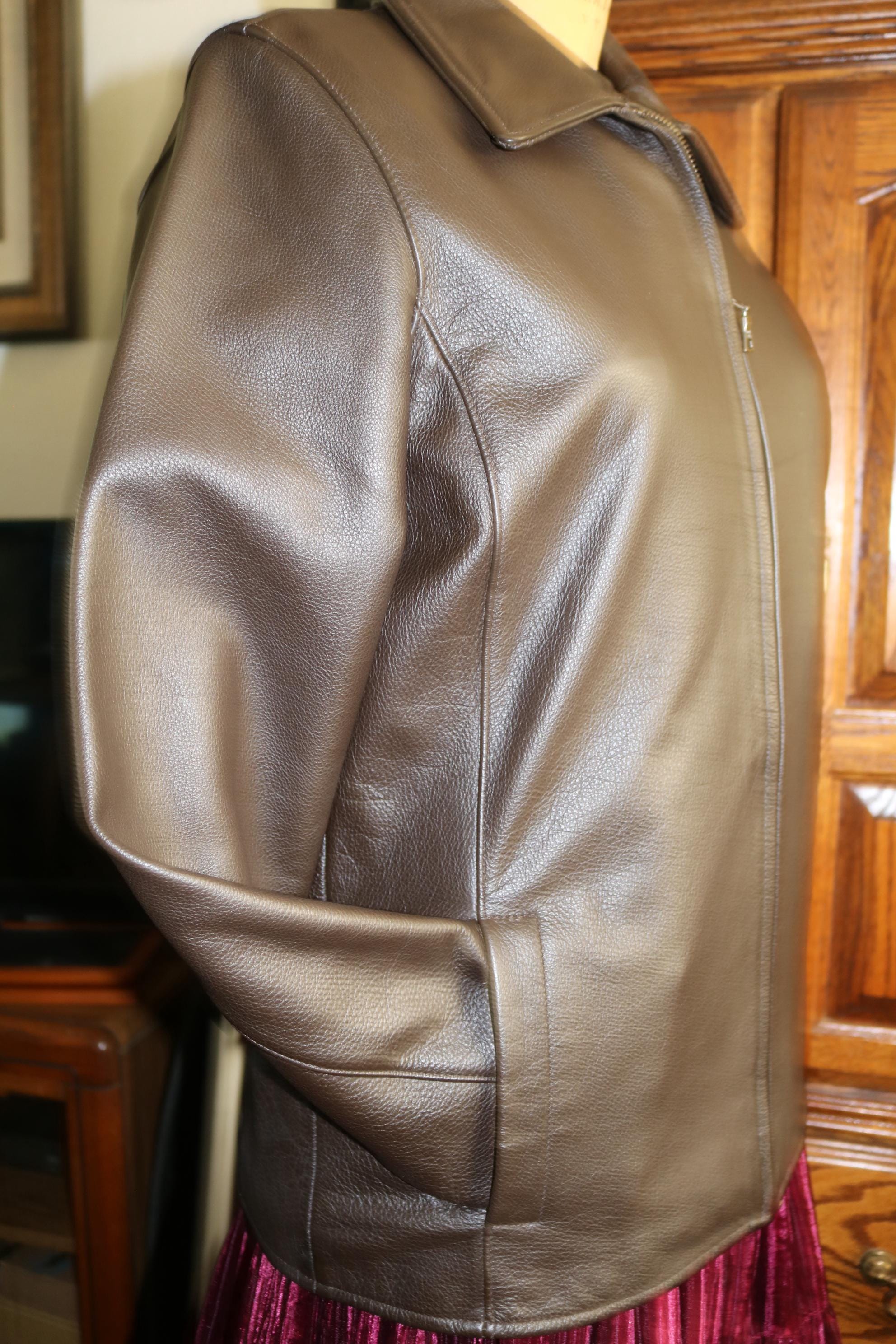 Eddie Bauer ~ Stein Jacket ~ Brown ~ Leather ~ Mint ~ Women's Tall