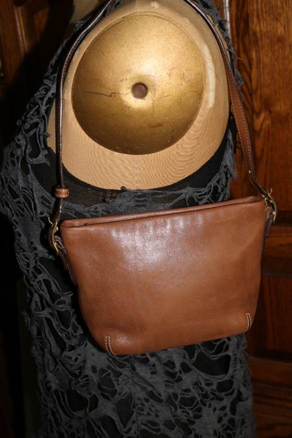 Coach ~ Leather ~ Small ~ Bag ~ 8" X 5" X 2" ~ 18… - image 6