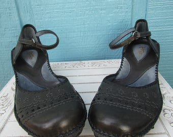 Clarks ~ Artisan ~ Mary Jane ~ Wedge ~ Retro ~ Vintage ~ Recycled ~ Mint ~ New Old Stock ~ Women's Size 11 M