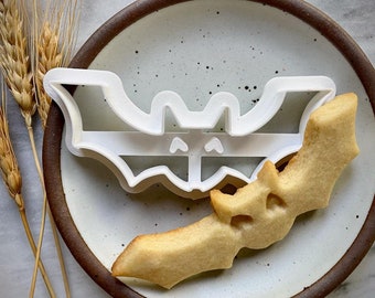 Bat - 3D Printed Cookie Cutter
