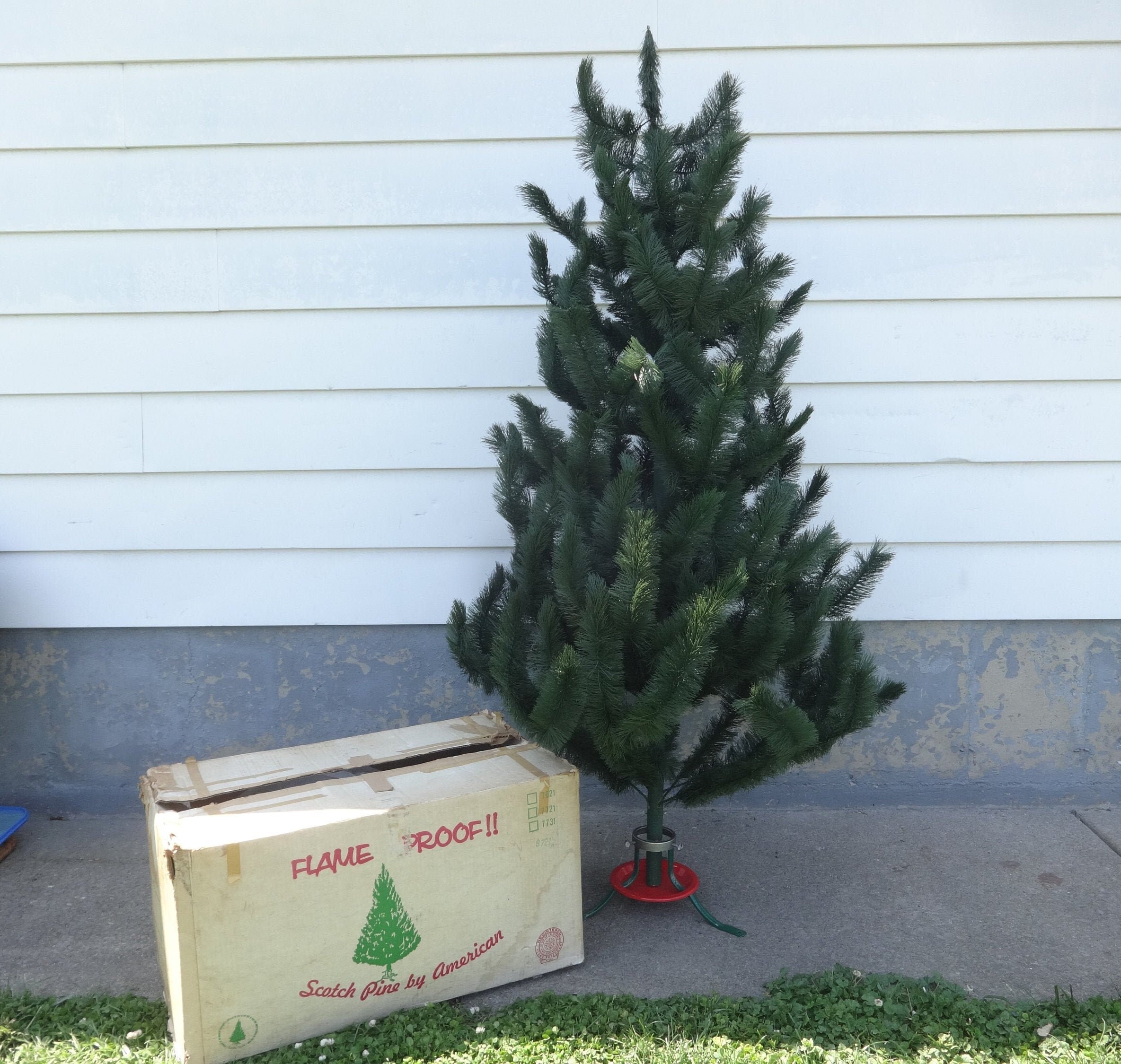 Retro artificial christmas tree Clearance