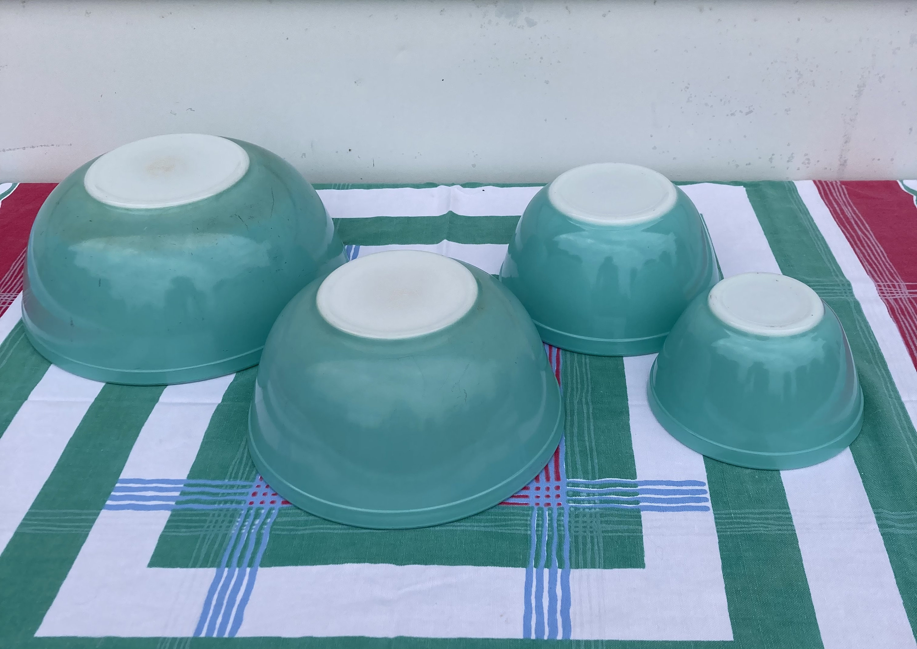 Vintage Complete Pyrex Robins Egg Blue Turquoise Mixing Bowl Set