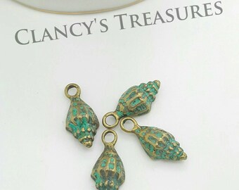 10pcs Verdigris Patina Mussel Conch Shell Charms Pendant DIY Jewelry Findings
