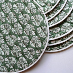 Monstera Leaf Placemats, Round Placemats, Fabric, reversible,  Housewarming Gift, Napkins, Green Placemat