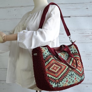 Sac tapis, sac bandoulière, sac hobo, sac cartable, sac cabas, sac de voyage, sac kilim, sac vintage