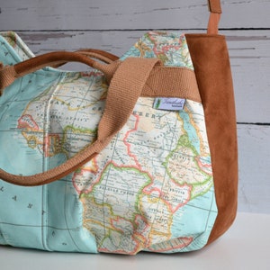 Sac à motif carte unique, sac de professeur, sac à bandoulière, sac hobo, sac cartable, sac fourre-tout, sac de voyage, sac en tissu, détail en cuir végétalien