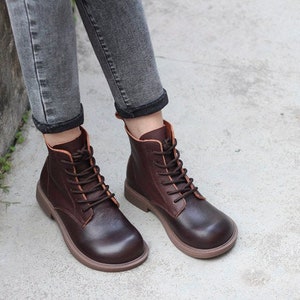 Handmade Brown Leather Ankle Boots,Big Toe boots,Oxford Women Shoes,Casual Shoes,Short Boots,Booties,Black Booties,Her Gifts