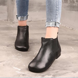 Handmade Women Black Leather Shoes,Ankle Boots,Oxford Women Shoes,Flat Shoes,Casual Shoes, Autumn Short Boots,Winter Booties Leather Inside