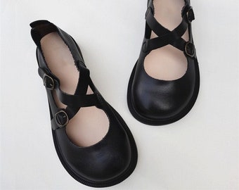 Handmade Women Leather Shoes,Wide toe Shoes, Flat Shoes,Fashionable Leather Shoes, Cross Strap Shoes,Girls' Shoes