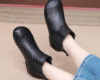 Handmade Black Women Leather Hollow Booties, Leather Short Boots, Oxford Retro Women Shoes, Flat Shoes,Personal ankle boots,Women Sandals