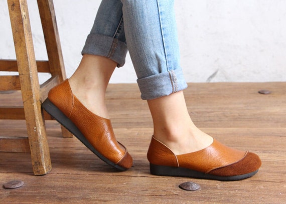 Very flat shop shoes