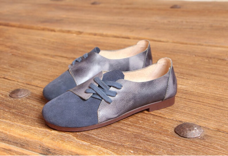 Handgemaakte damesschoenen, donkerblauwe Oxford schoenen, platte schoenen, retro leren schoenen, casual schoenen, Slip Ons, Loafers afbeelding 5