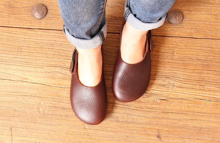 brown leather casual shoes for women