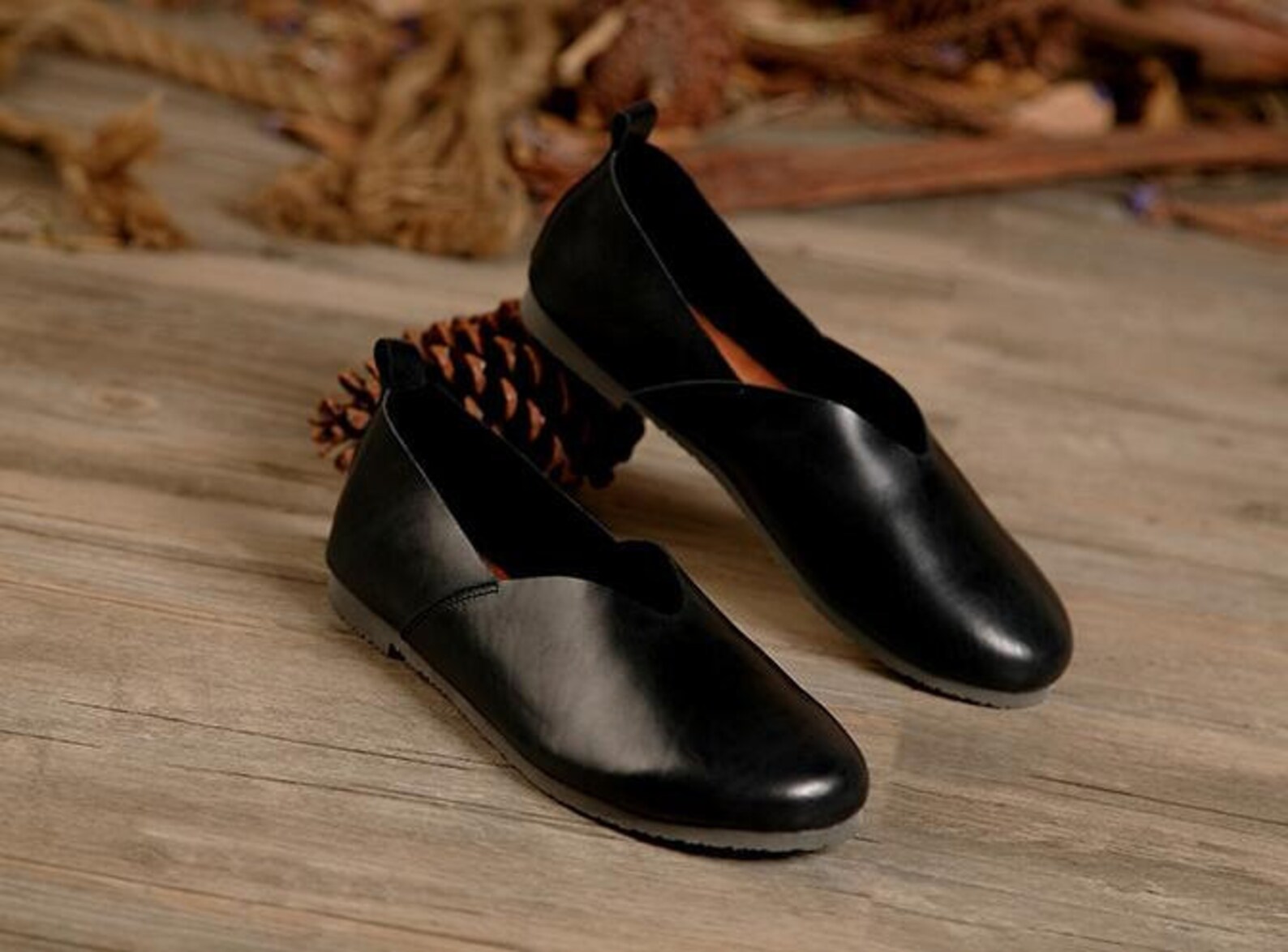 4 colors! handmade soft shoes,oxford women shoes, flat shoes, retro leather shoes, slip-ons, loafers, ballet shoes