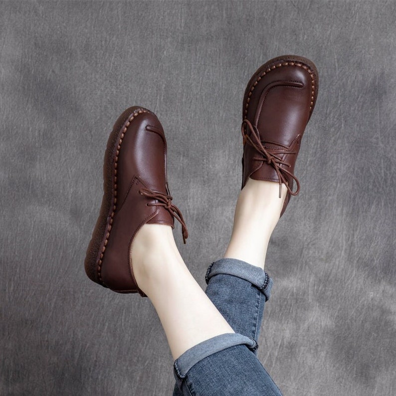 Handmade Leather Shoes for Women,Oxford Retro Shoes,Soft Sole Shoes,Personal Style Flat Simple Tie Shoes Brown