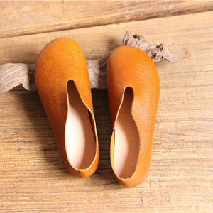 Handmade Women Shoes,Oxford Shoes, Flat Shoes, Retro Leather Shoes, Slip Ons image 2