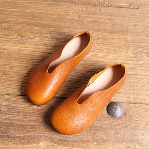 Handmade Women Shoes,Oxford Shoes, Flat Shoes, Retro Leather Shoes, Slip Ons image 3