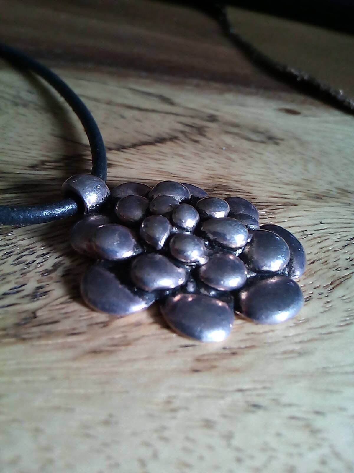 Collier Créateur UBU En Métal Argenté - Bijou Original - Occasion - Fabriqué En France