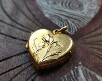 Sublime Art Nouveau French Heart Iris Relief Photo Holder Love - Incredible French Art Nouveau 1900 Gold Plated Laminated Signed Engraved FIX Super