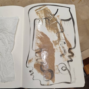Arte eco-responsabile Disegno scozzese recuperato da un imballaggio di pacco kraft - Opera d'arte originale Pezzo unico Artista FR LydieLYK - Incontri umani