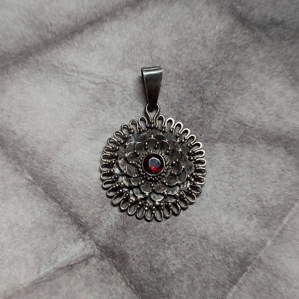 Garnet, worked silver, 1930 1940, Lotus pendant for him, her, Solar symbol, rosette, flower, amulet of life, Art Deco, Art Nouveau