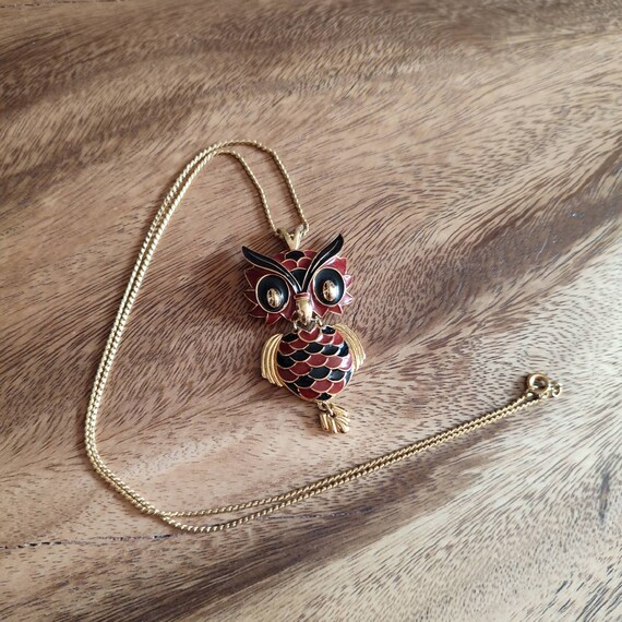 1970 D'Orlan sautoir necklace, vintage signed, luminous brown-black enamel, stylized articulated owl design, gold-plated, Bestiary collection - Beautiful retro chic View 5