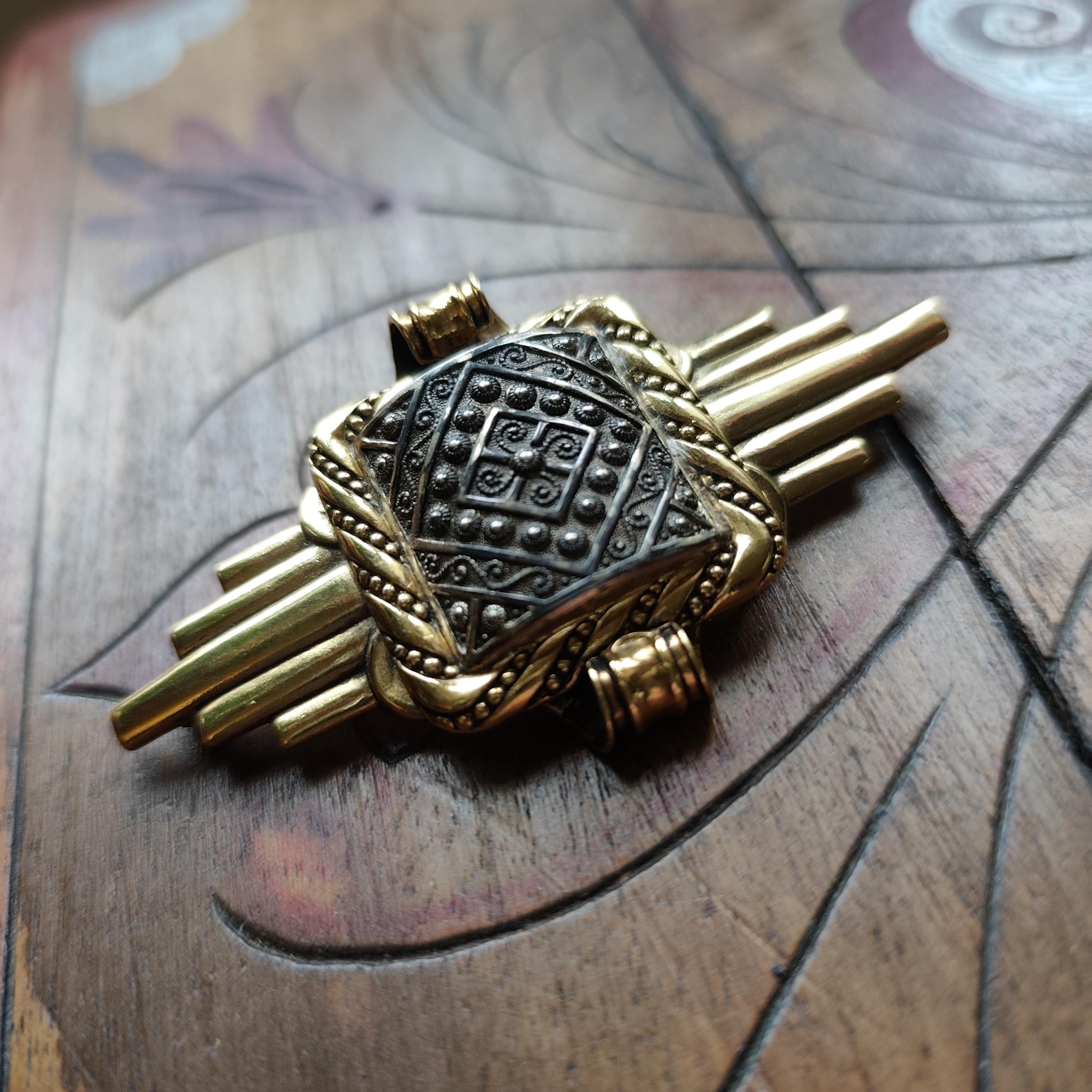 Broche Vintage Dorée Par Gil D'Agena - Bijou Fantaisie Français - Occasion En Bon état