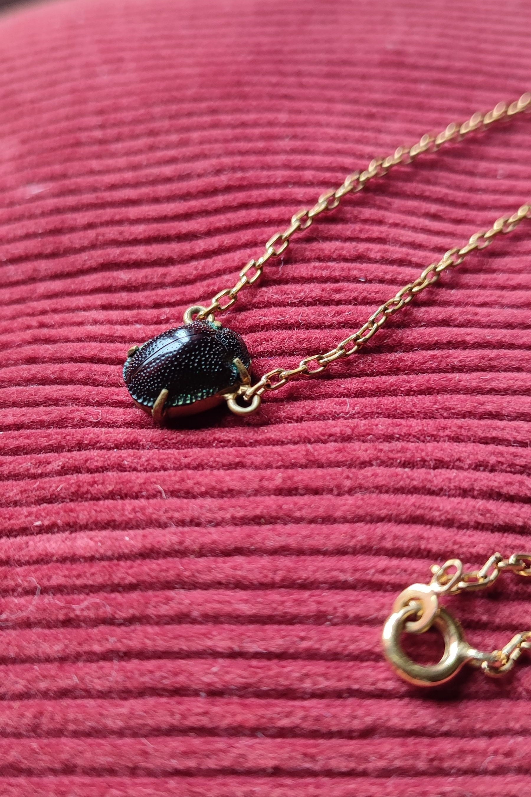 Pendentif Victorien En Or 18k Avec Insecte, Perle Et émail Noir - Circa 1900, Occasion