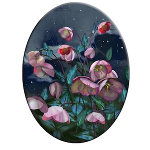 Puede incluir: Ilustración ovalada de flores rosas y rojas con hojas verdes sobre un cielo nocturno azul oscuro con estrellas. Las flores, con forma de campana, están agrupadas. El fondo tiene un efecto nublado.