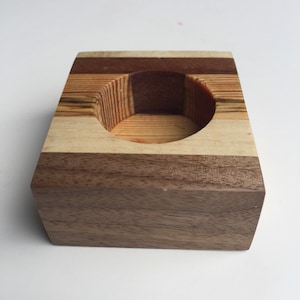 Reclaimed pallet wood tea light candle holder