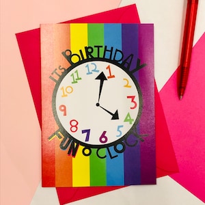 Spaß O Uhr Grußkarten | Geburtstagskarte | Senden Sie etwas Liebe | Glückliche Karte | Feier | Grußkarten | Hergestellt in Schottland | Freude | Regenbogen