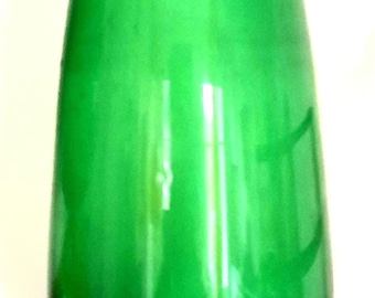 Zielony wazon z huty szkła Rheinpfalz z połowy XX wieku, lata 60. XX wieku