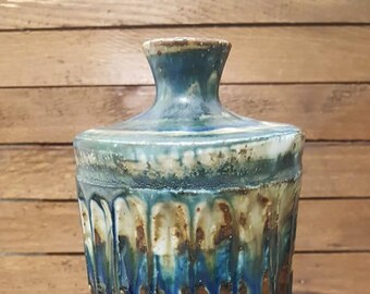 Otagiri Mercantile Company (OMC) Japan pottery vase