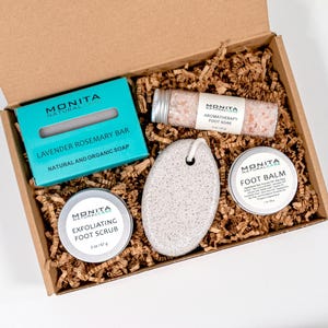 Foot Care Gift Set, Foot Scrub, Foot Balm, Foot Soak, Pedicure Gift Set, Self Care Gift, Gift Set for Mom, Mothers Day Gift, Thank You Gift