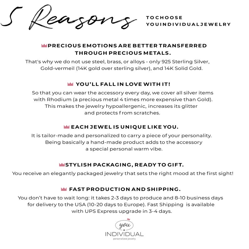 Puede incluir: Un gr&aacute;fico con una corona rosa y el texto "5 razones para elegir You Individual Jewelry". El gr&aacute;fico enumera cinco razones por las que los metales preciosos son mejores para las joyas, incluyendo que son hipoalerg&eacute;nicos, &uacute;nicos y vienen en un empaque elegante. El gr&aacute;fico tambi&eacute;n incluye informaci&oacute;n sobre los tiempos de producci&oacute;n y env&iacute;o.