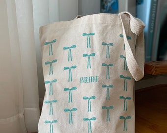 Coquette Aesthetic for Bride Tote Bag Cute Bridesmaid Tote Bags with All Over Bow Design 6 Color Options Cottagecore Bridal Party Gift Bag