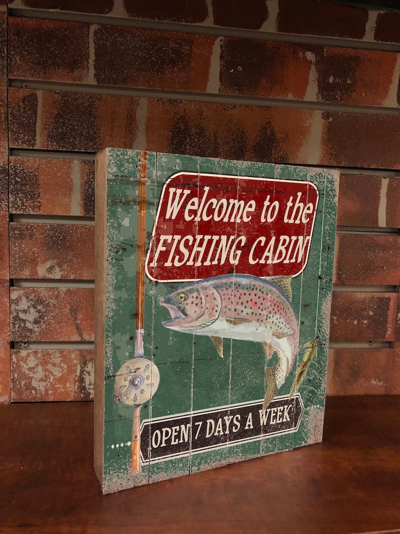 Vintage Fishing Cabin Wooden Signs Image 0