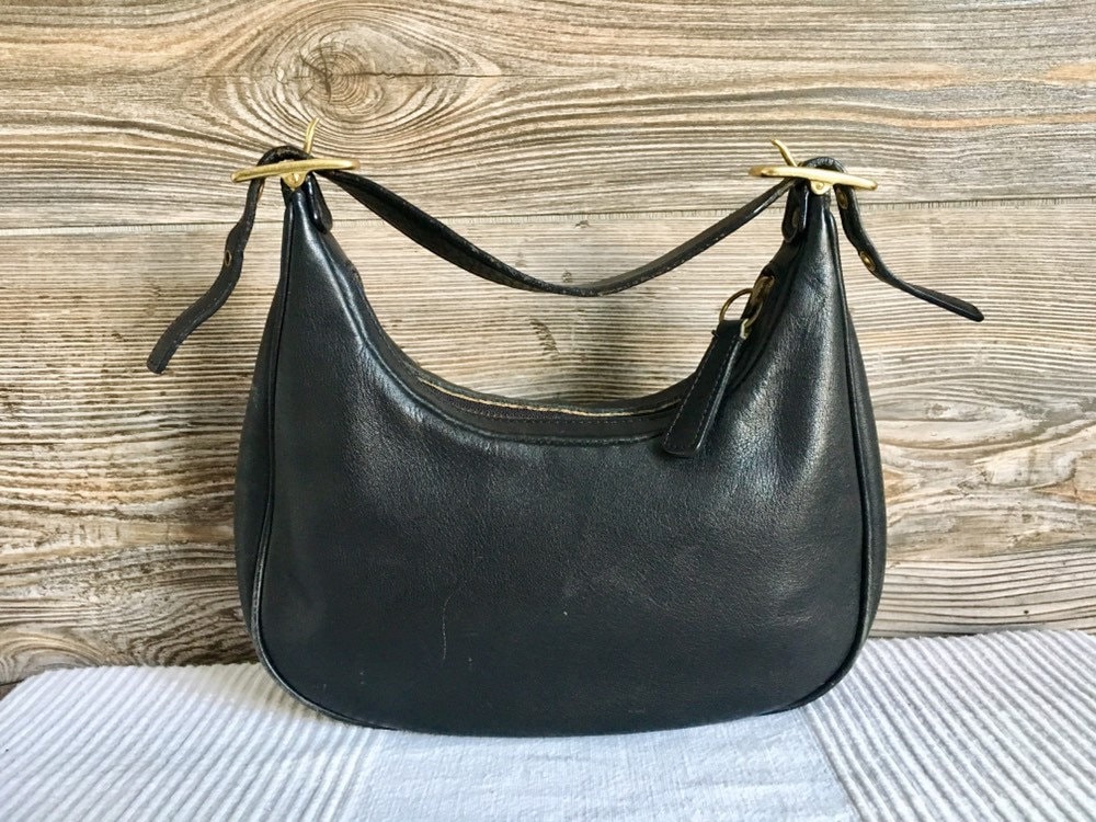 未使用保管品 vintage coach old hobo アクセサリーポーチ Vintage Coach Hobo Shoulder 2004 Bag - Butter Soft Black Leather